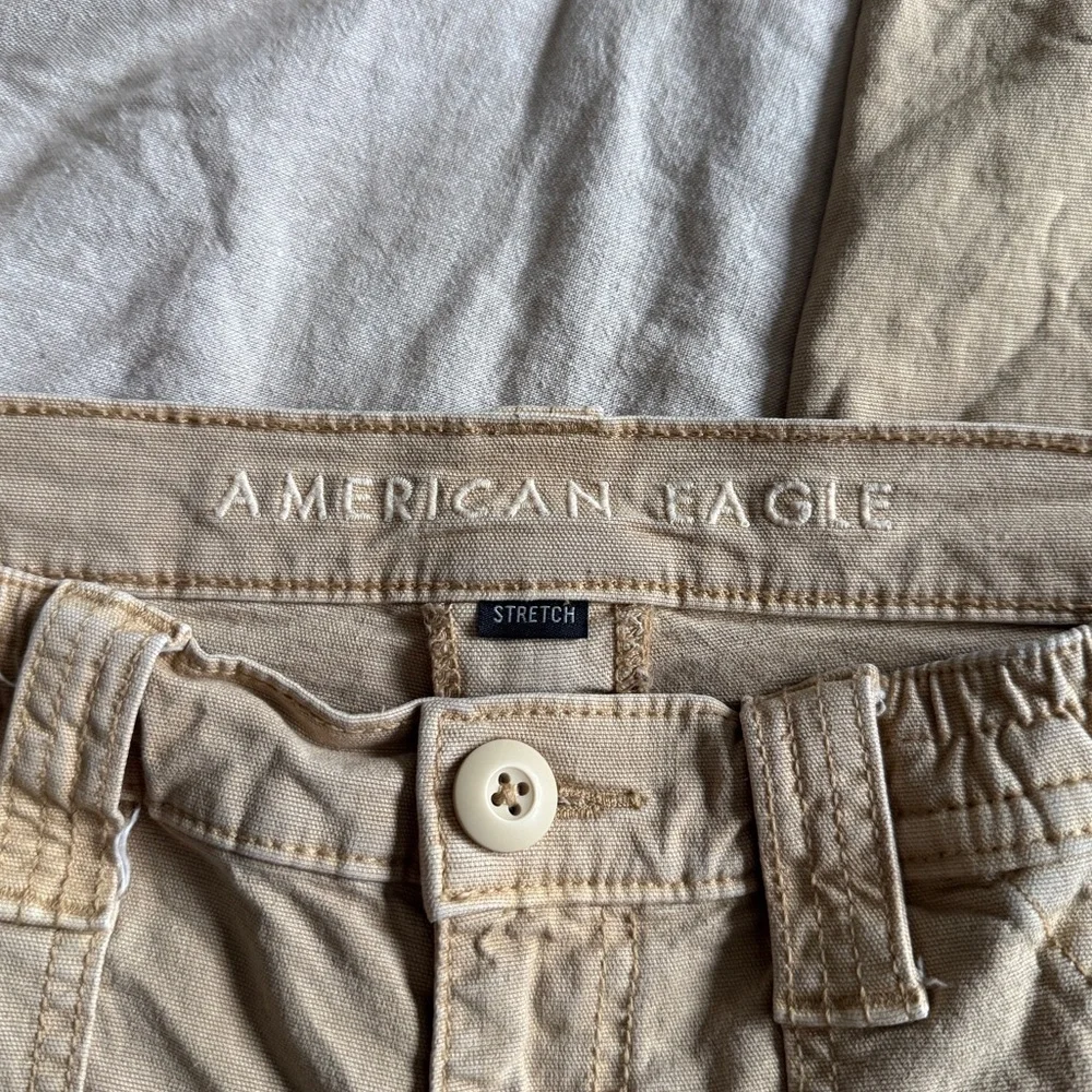 American Eagle Tan Stretch Cargo Pants Straight Leg Utility Gorpcore Size 8 - Picture 3 of 5
